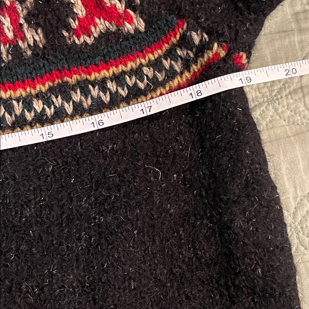 Ralph Lauren Black and Red Wool Sweater - Picture 12 of 14